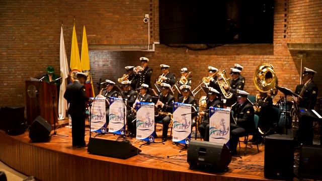 EL CAJUCHE (Bambuco) 🎼Armada de Colombia🎼 смотреть онлайн