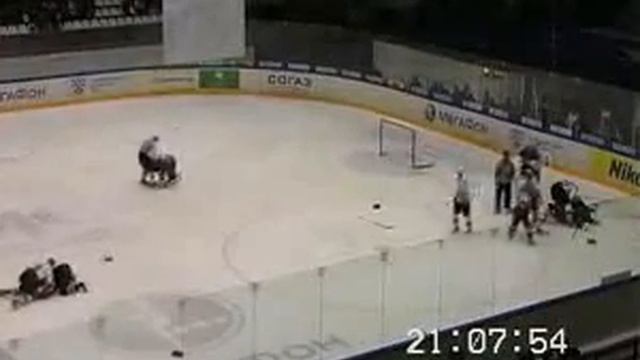 Brawl in game Dinamo Riga vs. Sibir Novosibirsk 08.09.08. смотреть онлайн