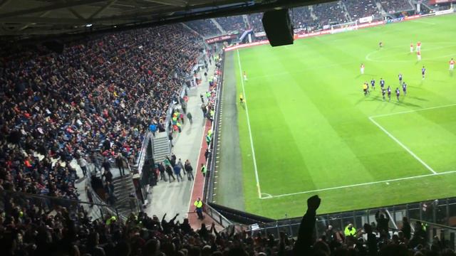 0-2 ('43) Marco Van Ginkel + Chant : AZ-PSV : 2/4/2016 смотреть онлайн