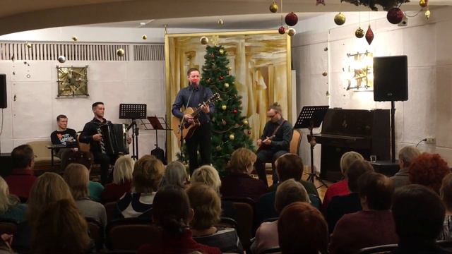 Павел Евграфов и трио «Виниловая пластинка» смотреть онлайн