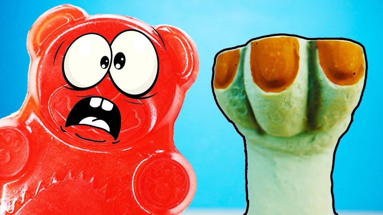 ВОТ ЧТО БЫЛО В ПОДАРКЕ У ЖЕЛЕЙНОГО МЕДВЕДЯ ВАЛЕРЫ смотреть онлайн