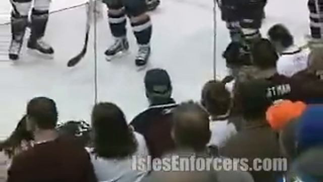 Malec_vs_Giroux_1-20-07.wmv смотреть онлайн