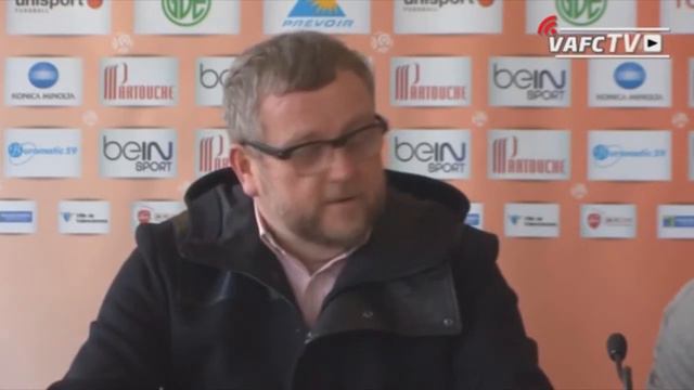 Majeed Waris l'héritier ghanéen de Steve Savidan смотреть онлайн