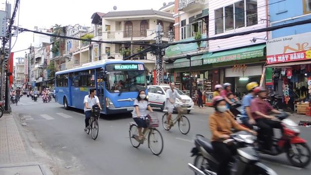 Ho-Chi-Minh City: The heat is on in Saigon (following budo #001) смотреть онлайн