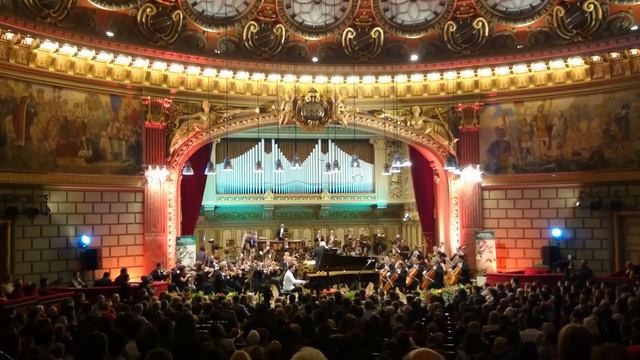 Vassilis Varvaresos (Greece) George Enescu final смотреть онлайн