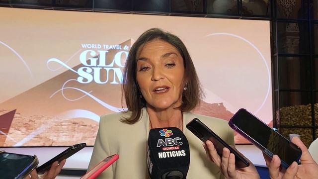 Reyes Maroto: “Quiero ser la próxima alcaldesa de Madrid”, reiteró en la Cumbre WTTC смотреть онлайн