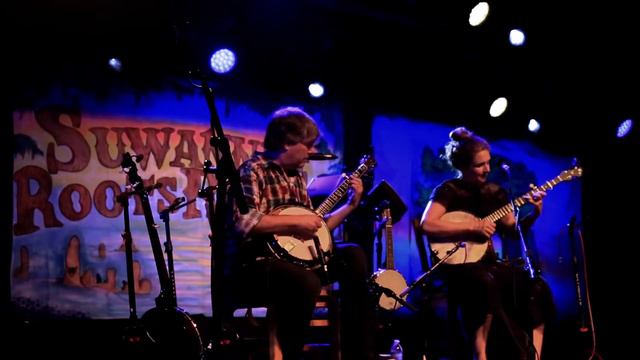 Bela Fleck & Abigail Washburn "New South Africa" 10.12.17 SuwanneeRoots Revival смотреть онлайн