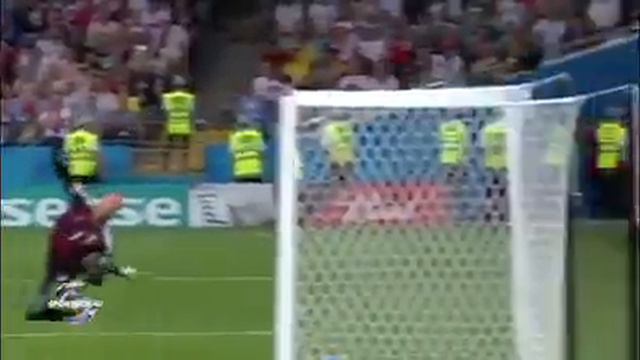 Toni Kroos Free Kick vs Sweden German Commentary смотреть онлайн