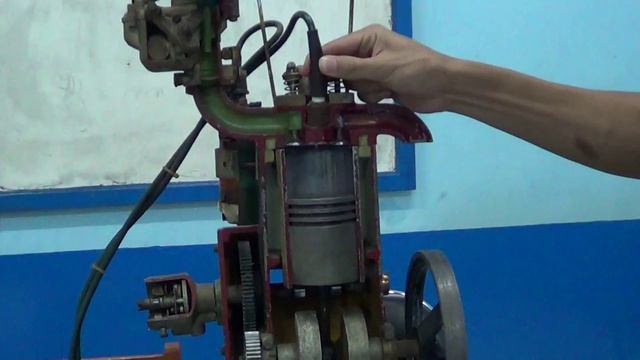 Mesin Bensin (Motor Otto) - Cutaway Simulator: Fungsi Komponen (Episode 2) смотреть онлайн