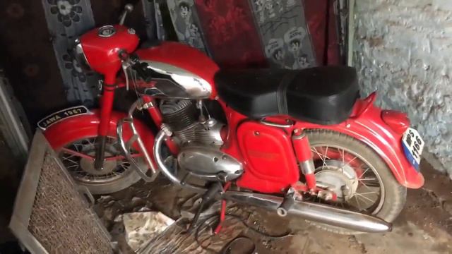Jawa 250 cold start after 9 year | #jawa250 #coldstart #jawa250coldstart смотреть онлайн