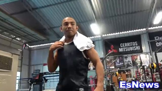 Robert Garcia Watching Floyd Mayweather train Gives his Evaluation .EsNews Boxing смотреть онлайн