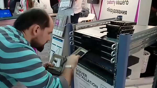 Активность на нашем стенде на конференции HighLoad++