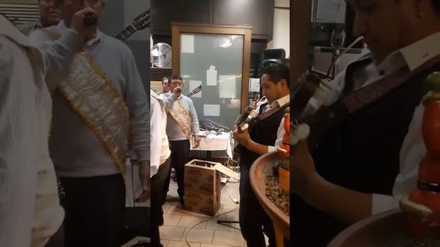 LOS CARIÑOSOS DEL REQUINTO. RICHARD ALMEYDA & JESUSITO ANDINO. смотреть онлайн