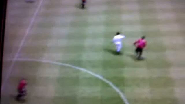 Ruleta de Ozil Pes 2011 PSP смотреть онлайн