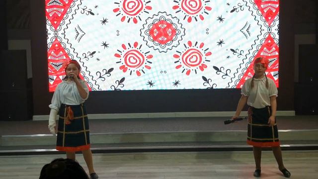 "На горе то калина" смотреть онлайн