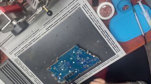 Ноутбук Redmi черный экран (нет иницилазации)