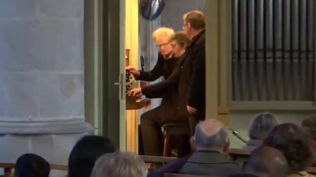 escaich смотреть онлайн