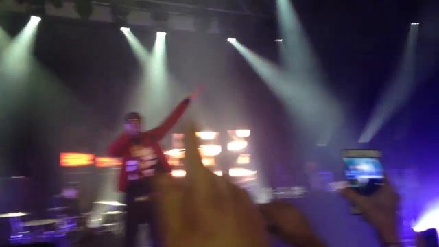 Guè Pequeno - Easy boy live alcatraz - ft Jake la furia смотреть онлайн