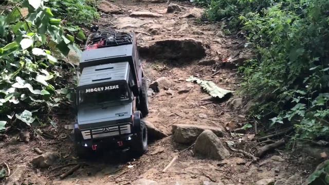 TRX6 Unimog Hardbody - Ham Hill Meet with Blackdown Hills RC Crawlers смотреть онлайн