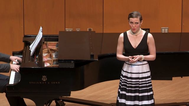 Die Mainacht, by Johannes Brahms смотреть онлайн