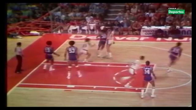 Gus Gerard's Scores Around the Rim vs. ABA All-Stars (1976) смотреть онлайн