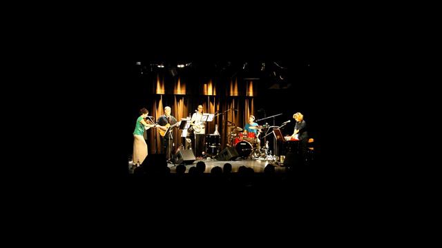 Fred Frith + Cosa Brava - Ahead In The Sand [Barcelona 2008] смотреть онлайн