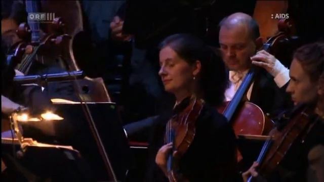 Ildebrando D'Arcangelo - Ave signor - Mefistofele (Vienna, 2013) смотреть онлайн