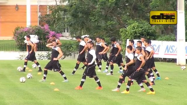 La posibilidad de Diego Barreto de ser campeón en un año con Cerro Porteño y Olimpia смотреть онлайн