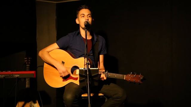 Michael Hoffman смотреть онлайн