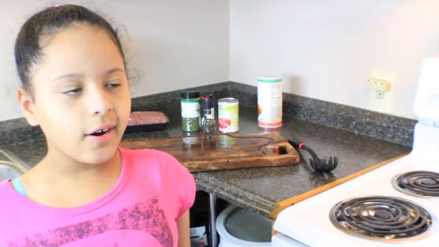 How a nine year old makes a meatball sub смотреть онлайн