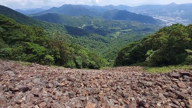 Triangular Rock River,North Ridge ma on shan Hongkong смотреть онлайн