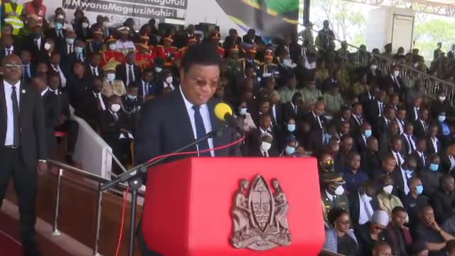 MSAFARA ULIOBEBA MWILI WA HAYAT DKT. JOHN POMBE MAGUFULI KUTOKA IKULU CHAMWINO смотреть онлайн