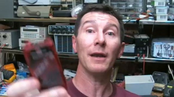 EEVblog #39 - Microchip PICkit 3 Programmer/Debugger Review