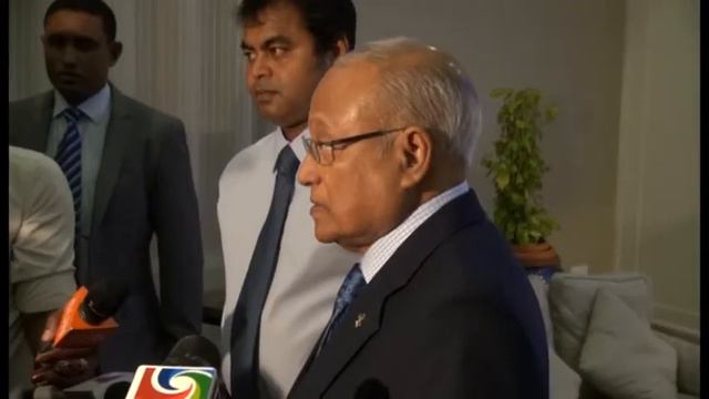 Former President Maumoon arrives on Conclusion of Official Visit to Samoa смотреть онлайн
