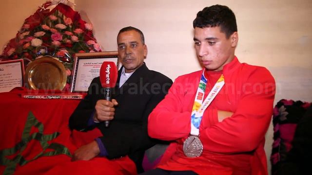 في اول خروج اعلامي.. والد الملاكم المراكشي ياسين الورز الحاصل على فضية الالعاب الاولمبية للشباب смотреть онлайн