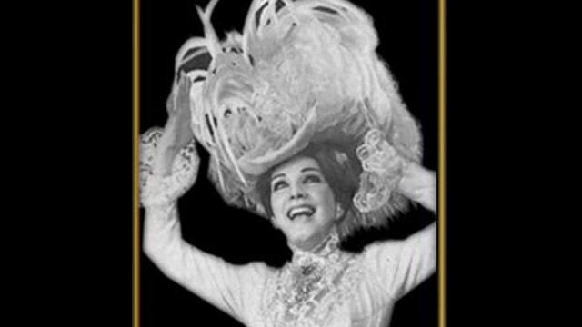 LIBERTAD LAMARQUE asomate a la ventana смотреть онлайн