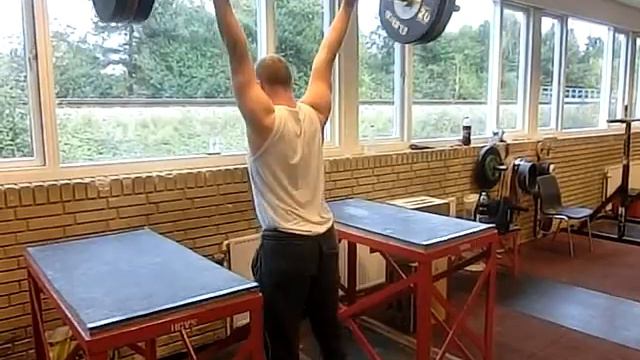 Emil Larsen Opadstød 122,5 kg @ HGVS Efterår 2014 смотреть онлайн
