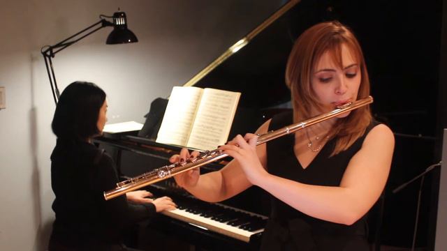 Bach Sonata in e minor, BWV 1034 (Mvt III) смотреть онлайн