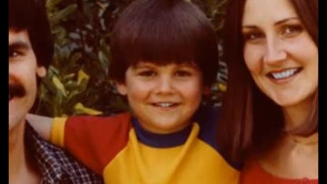 Butterfly by 3 Year Old John (JKyle) Moyer смотреть онлайн