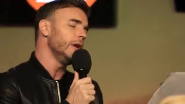 MUST SEE! Take That (Gary Barlow) - Lady Gaga, Million Reasons (stunning cover) смотреть онлайн