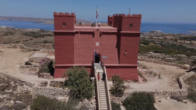 Għada Jisbaħ Ukoll – Philip Vella u Maria Spiteri смотреть онлайн