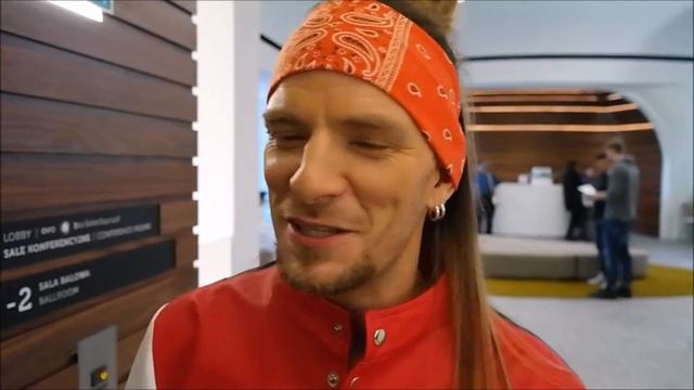 Wojtek Łuszczykiewicz dzięki "Idolowi" poznał swojego idola z dzieciństwa смотреть онлайн