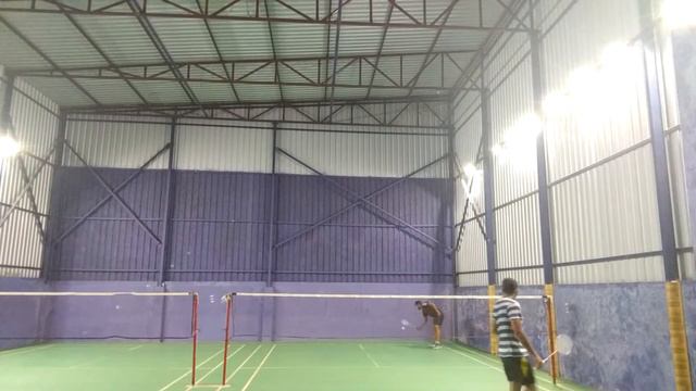 BADMINTON...single ...Yusuf & Fazil...practice time смотреть онлайн