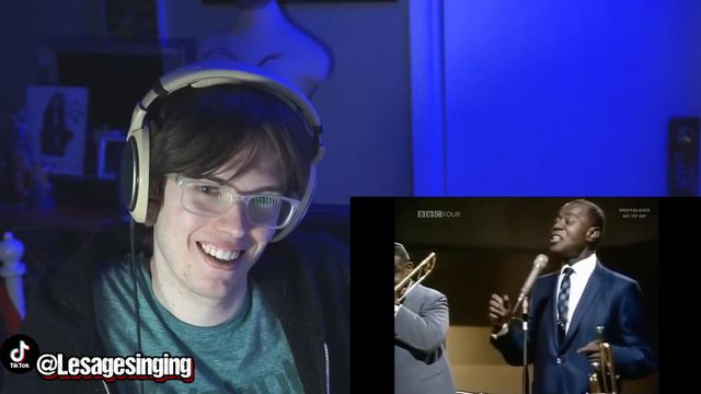 What EVERYONE gets wrong! - How Louis Armstrong ACTUALLY sings | what a wonderful world reaction смотреть онлайн