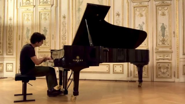 « Baiser du soir» nocturne pour piano - Genc Tukiçi @XHIXHI74 смотреть онлайн
