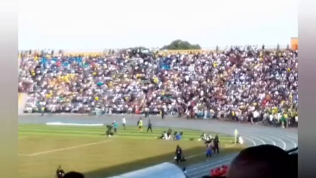 UMUTOZA W IKIPE YA MOZAMBIQUE MU KIGANIRO N ITANGAZAMAKURU YIFATIYE KU GAHANGA CARLOS ALOS FERRER смотреть онлайн