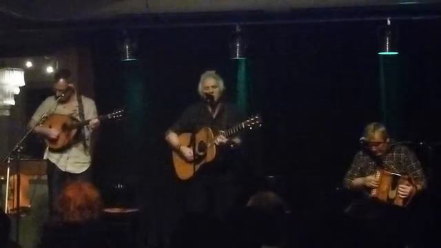 Midnight Court смотреть онлайн