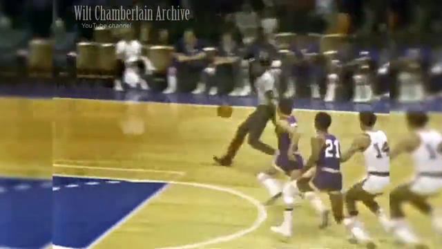 Dave Bing (Pistons at Bucks, 10.18.69 Full Highlights) смотреть онлайн