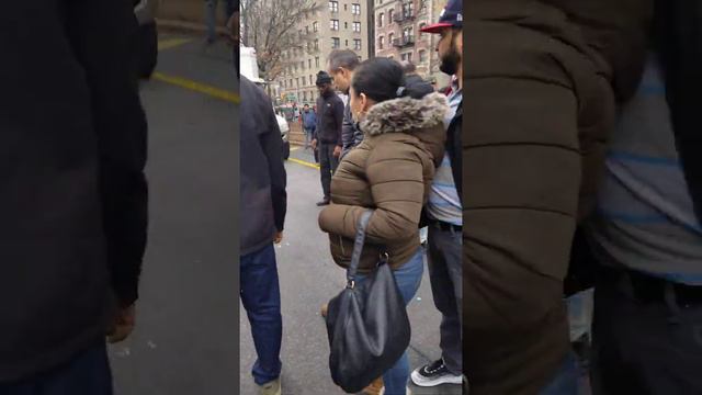 OMG δητε τη κάνει ο μπάτσος στη νέα Υόρκη смотреть онлайн