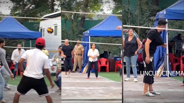 Kisi Disco Mein Jaaye Full Song | Bade Miyan Chote Miyan Movie | Akshay Kumar, Tiger Shroff | Updat смотреть онлайн